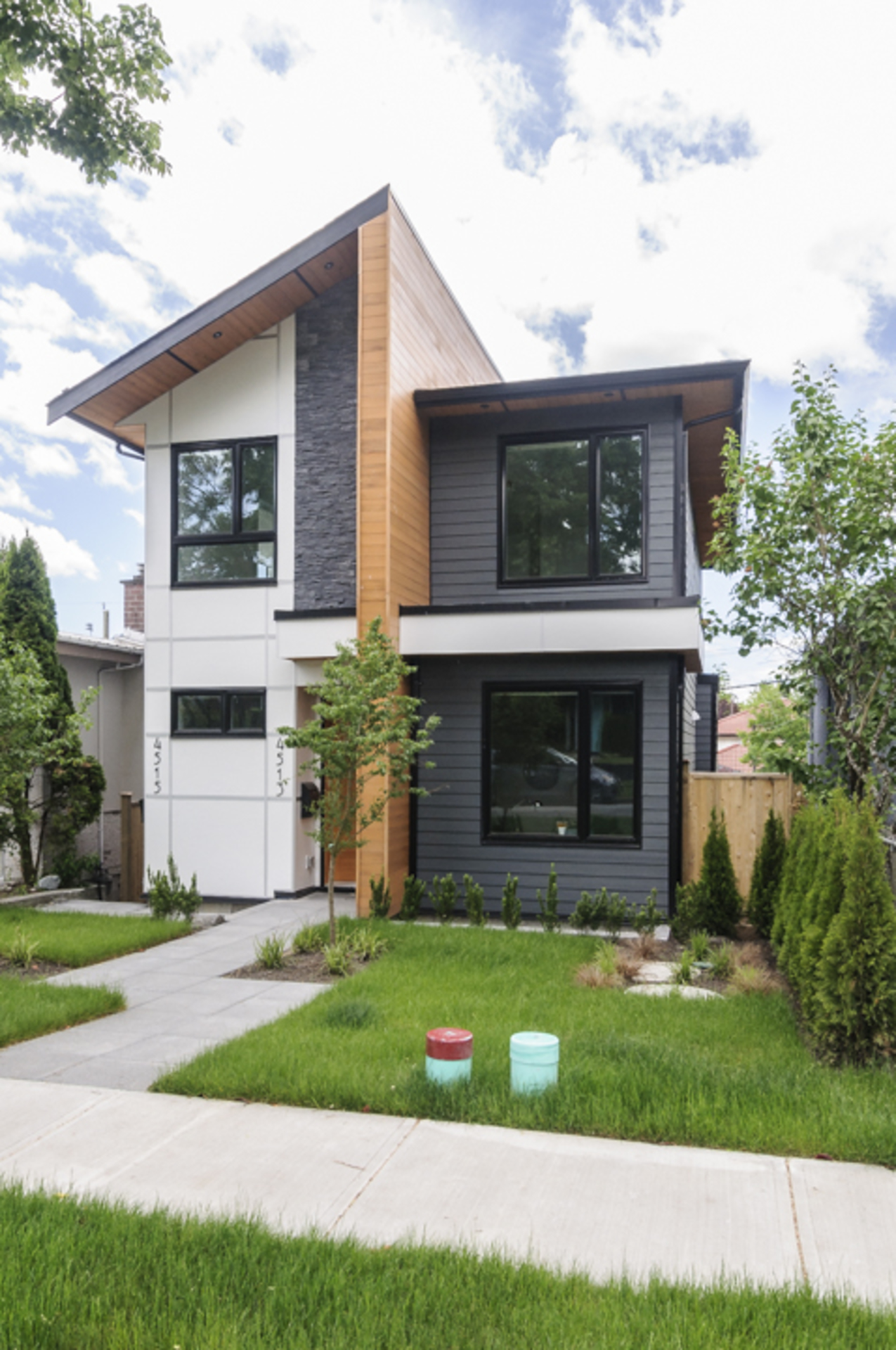 4513 James Street, Main, Vancouver East photo number 1 4513 James Street, Main, Vancouver East photo number 1